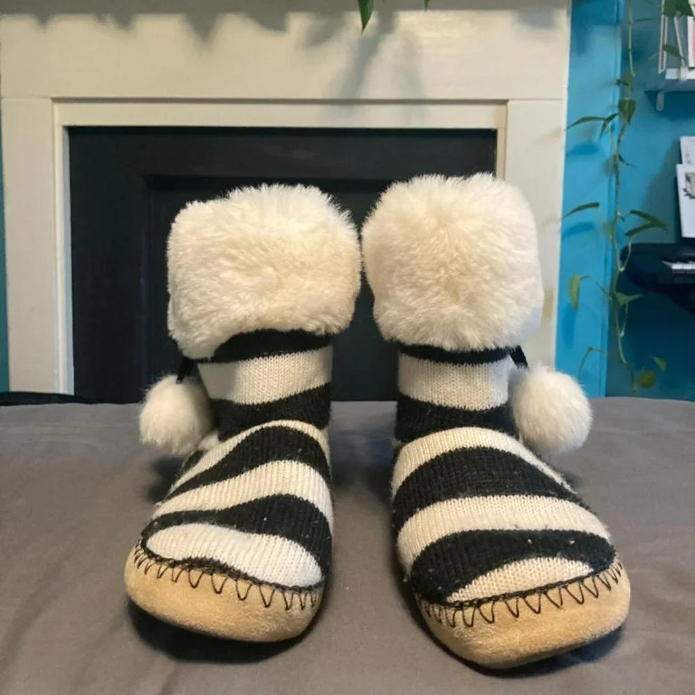 Boot Slippers - Picture 2 of 3